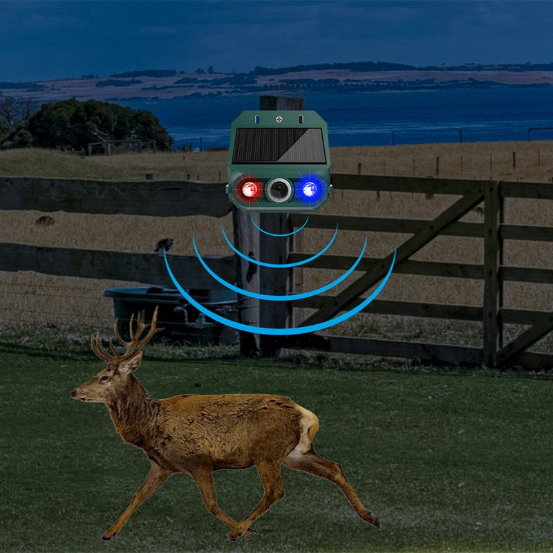 Solar Animal Repeller — Ultrasonic + Flashing Light, IP55 Weatherproof